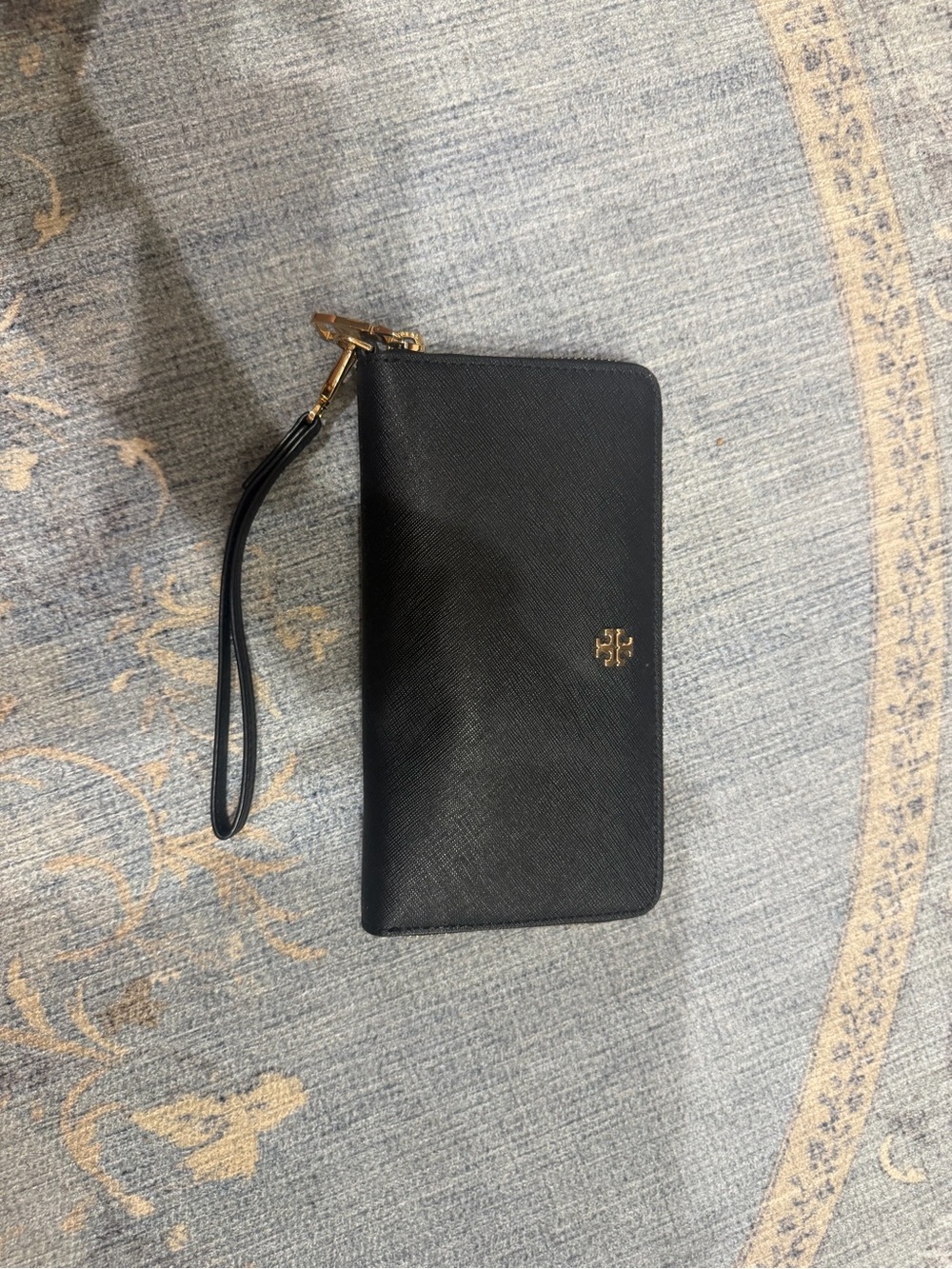Tory Burch Black Leather Continental Zip Wristlet with Gold Logo